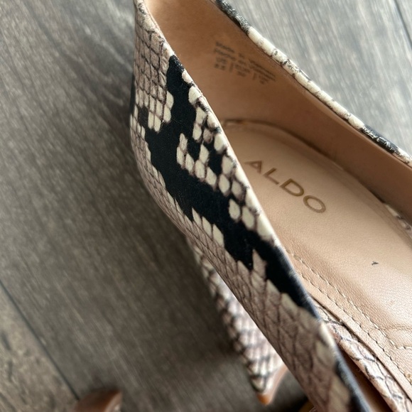 Aldo snakeskin print pointed toe black beige block high heels- size 8.5 - Picture 6 of 6